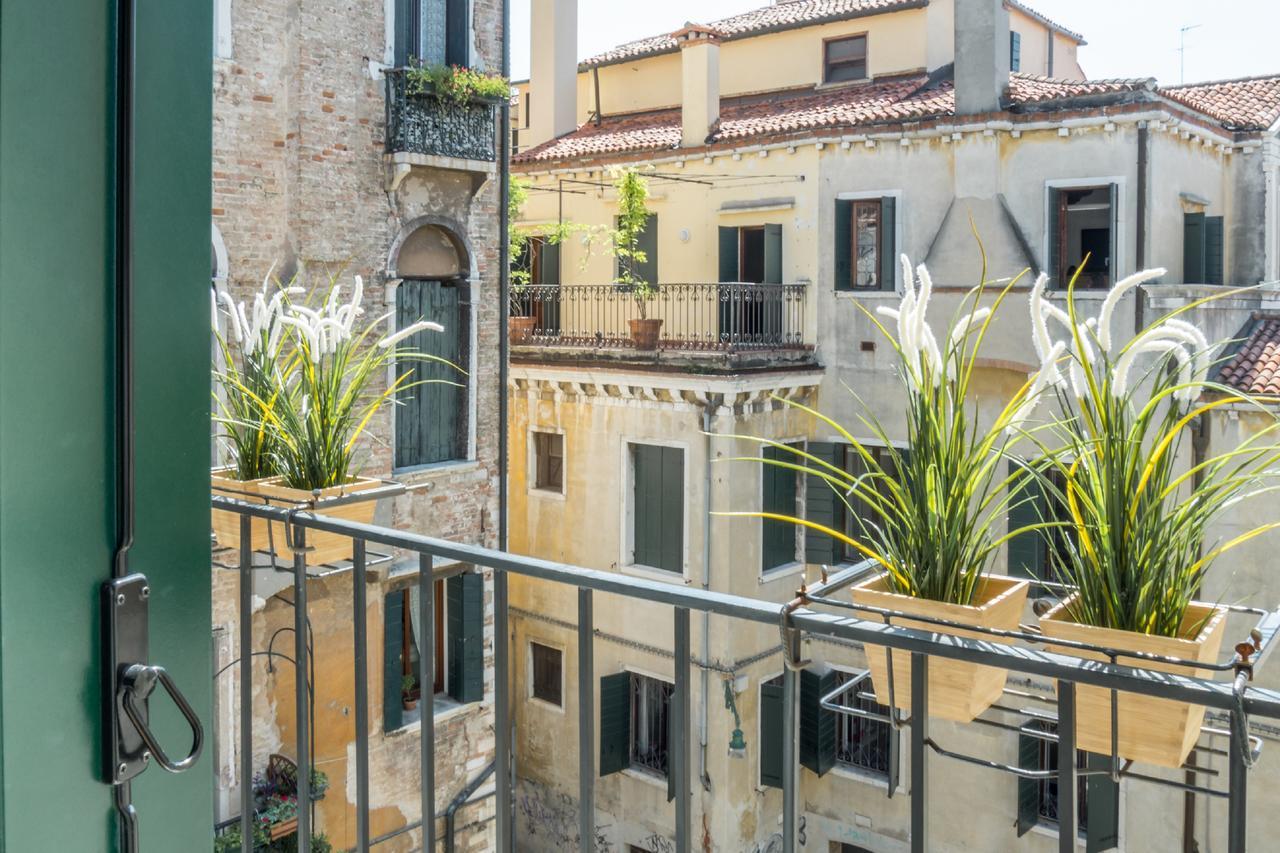 Rialto Apartments Whit Lift Venezia Eksteriør bilde